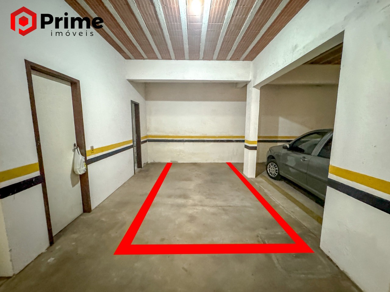 Apartamento à venda com 2 quartos, 80m² - Foto 17