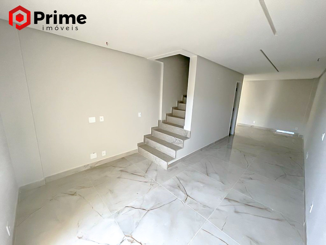 Casa à venda com 3 quartos, 134m² - Foto 5