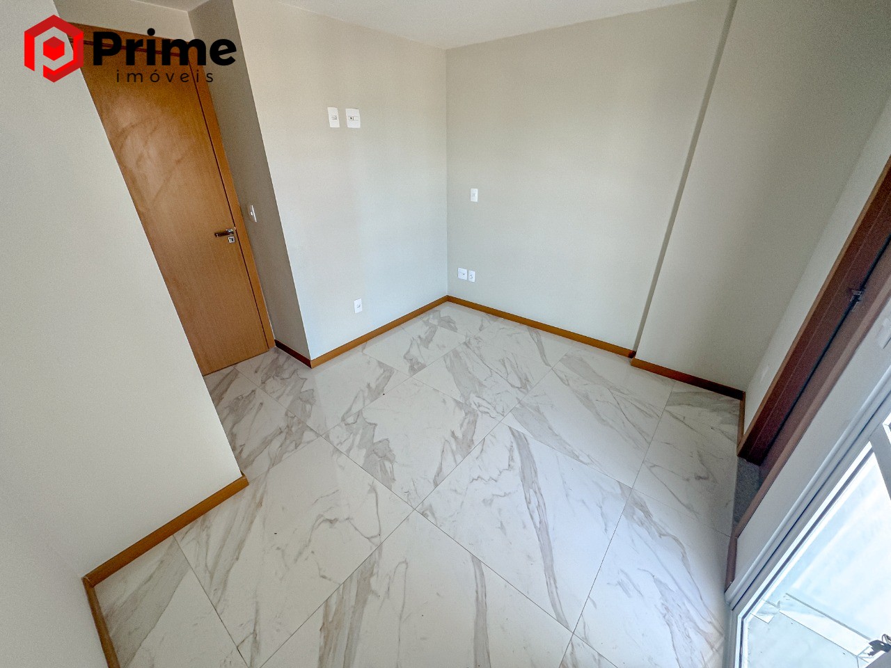 Apartamento à venda com 2 quartos, 67m² - Foto 12