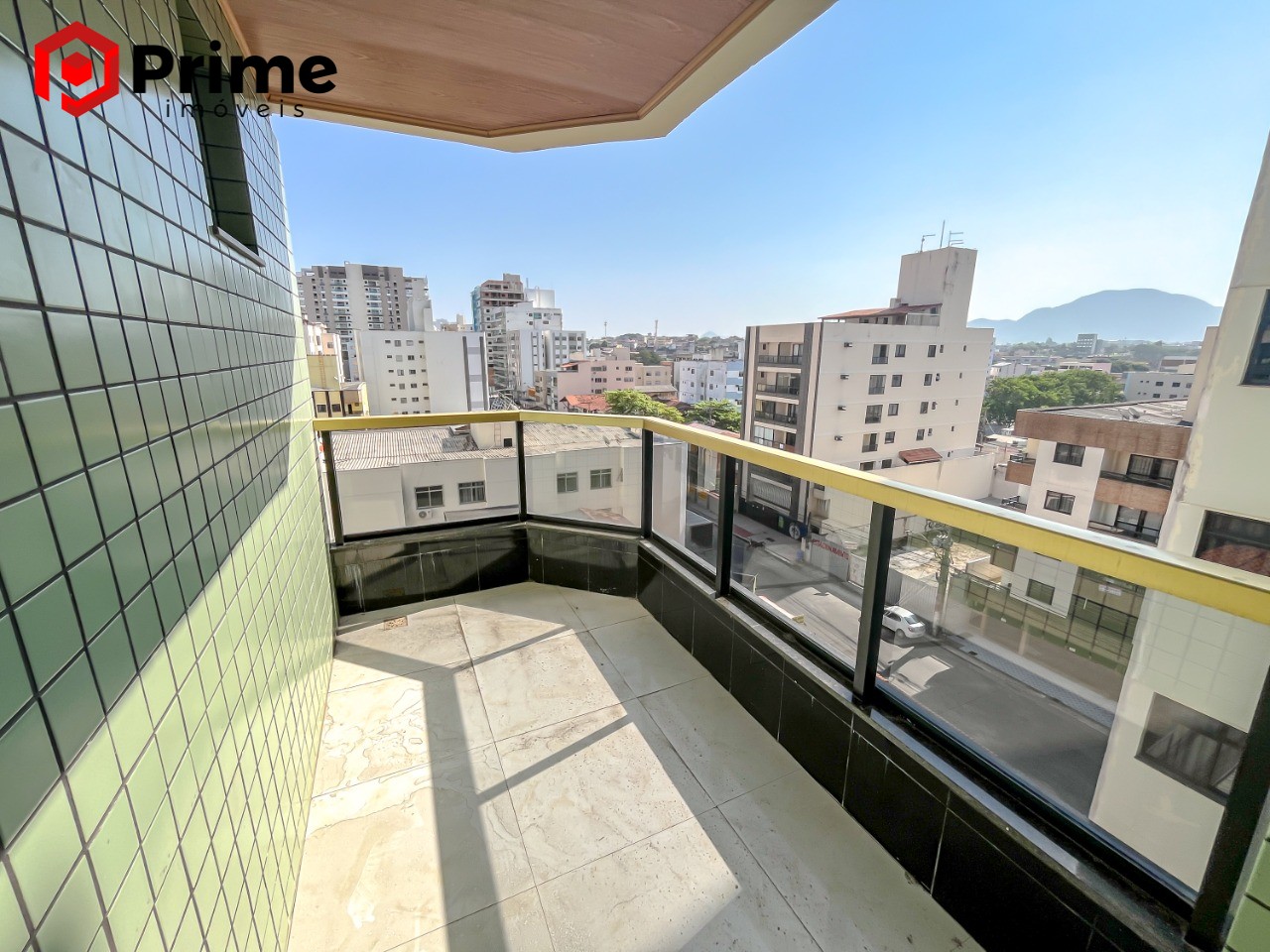 Apartamento à venda com 3 quartos, 123m² - Foto 2