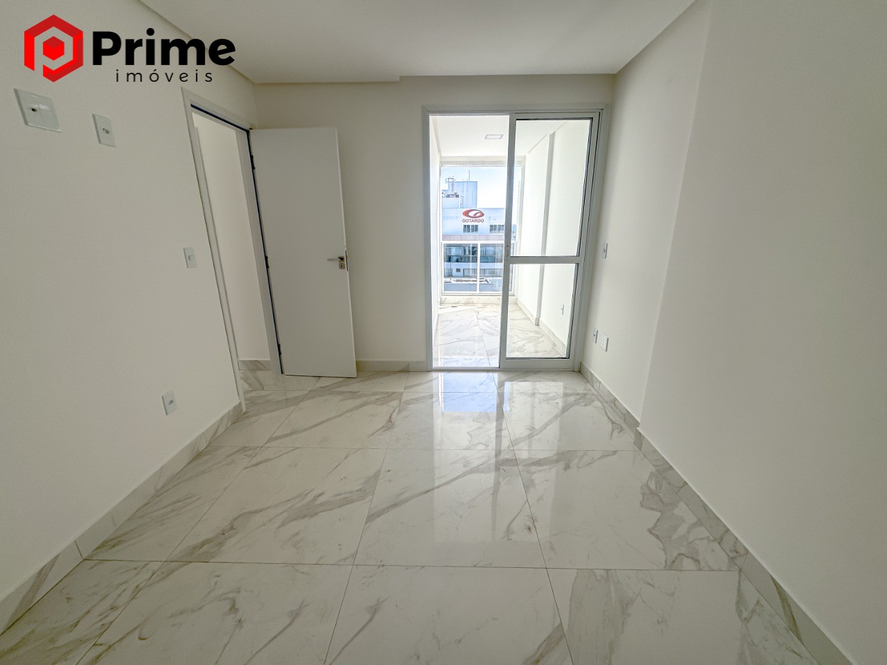 Apartamento à venda com 2 quartos, 80m² - Foto 17