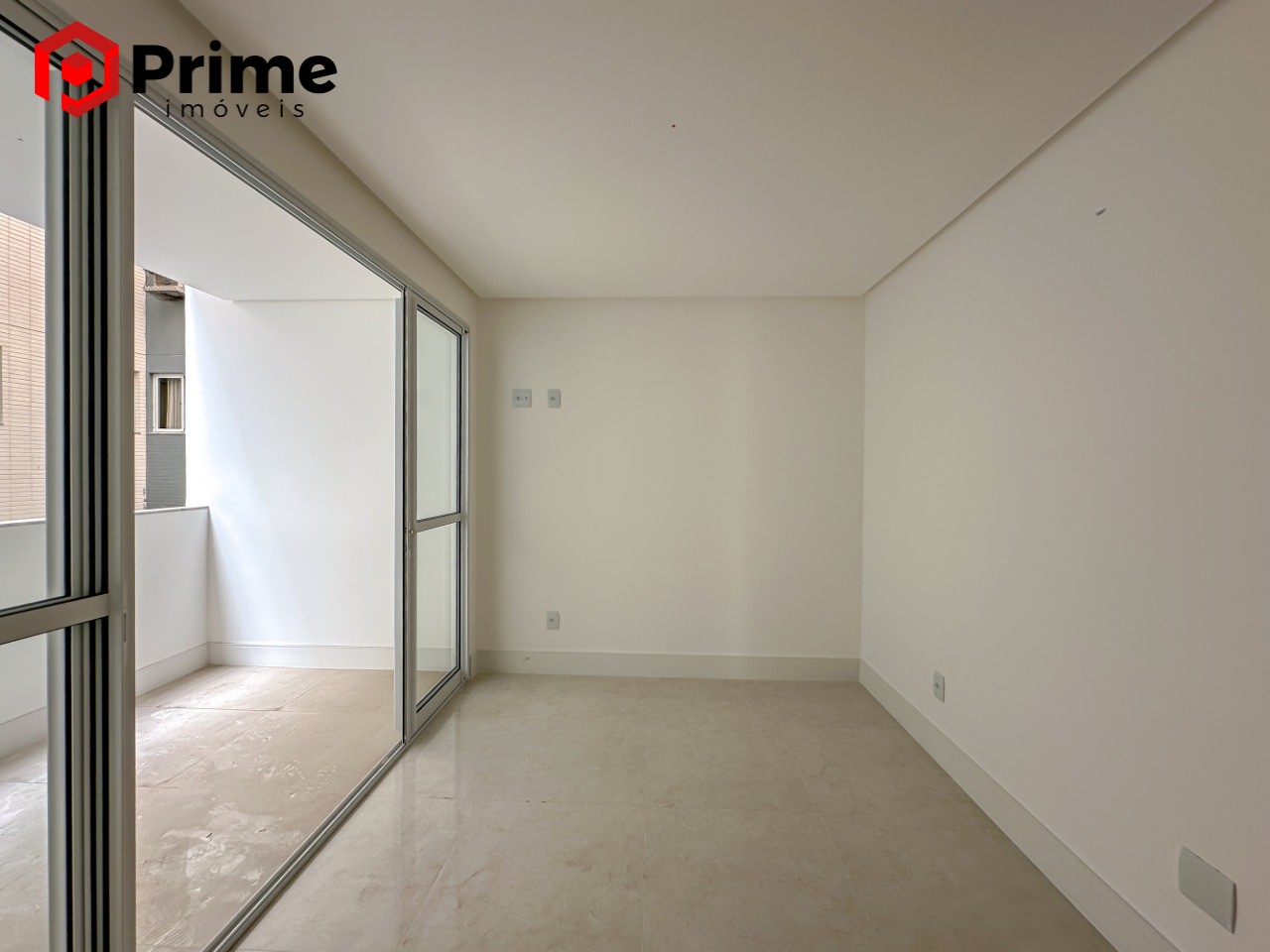 Apartamento à venda com 4 quartos, 155m² - Foto 12