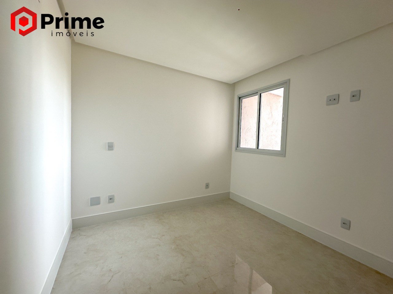 Apartamento à venda com 4 quartos, 155m² - Foto 8