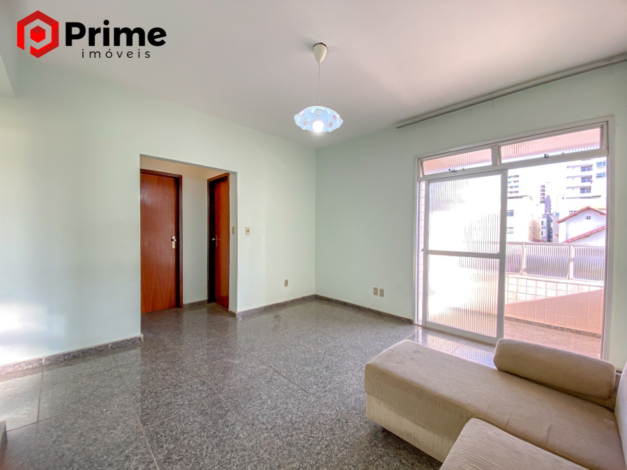 Apartamento à venda com 3 quartos, 90m² - Foto 2