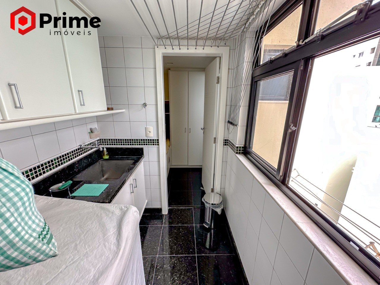 Apartamento à venda com 3 quartos, 120m² - Foto 12