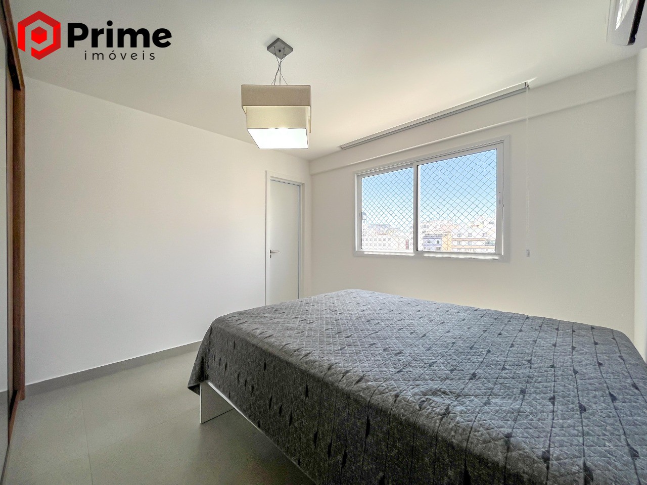 Apartamento à venda com 3 quartos, 98m² - Foto 17