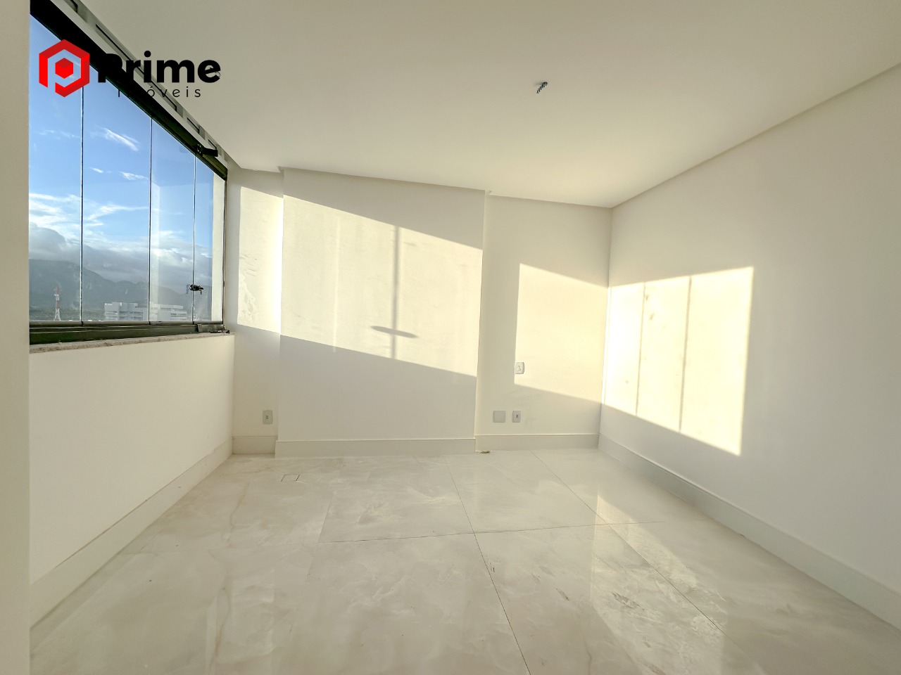 Apartamento à venda com 4 quartos, 195m² - Foto 13