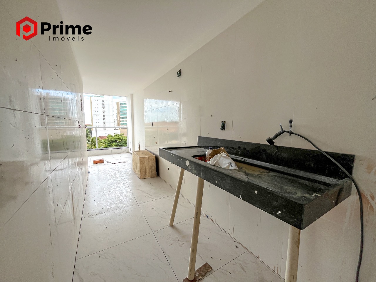 Apartamento à venda com 3 quartos, 90m² - Foto 3