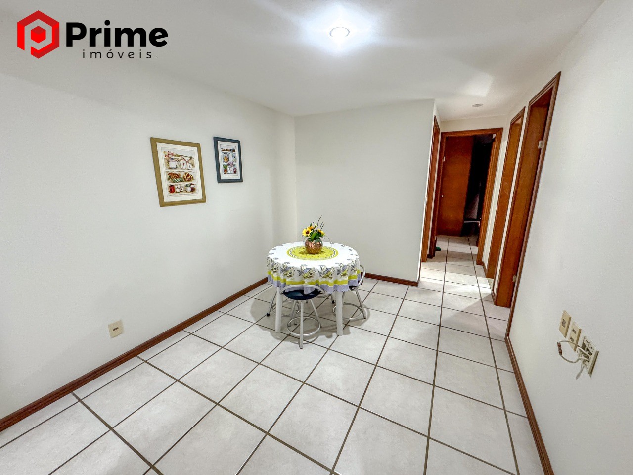 Apartamento para alugar com 3 quartos, 180m² - Foto 11