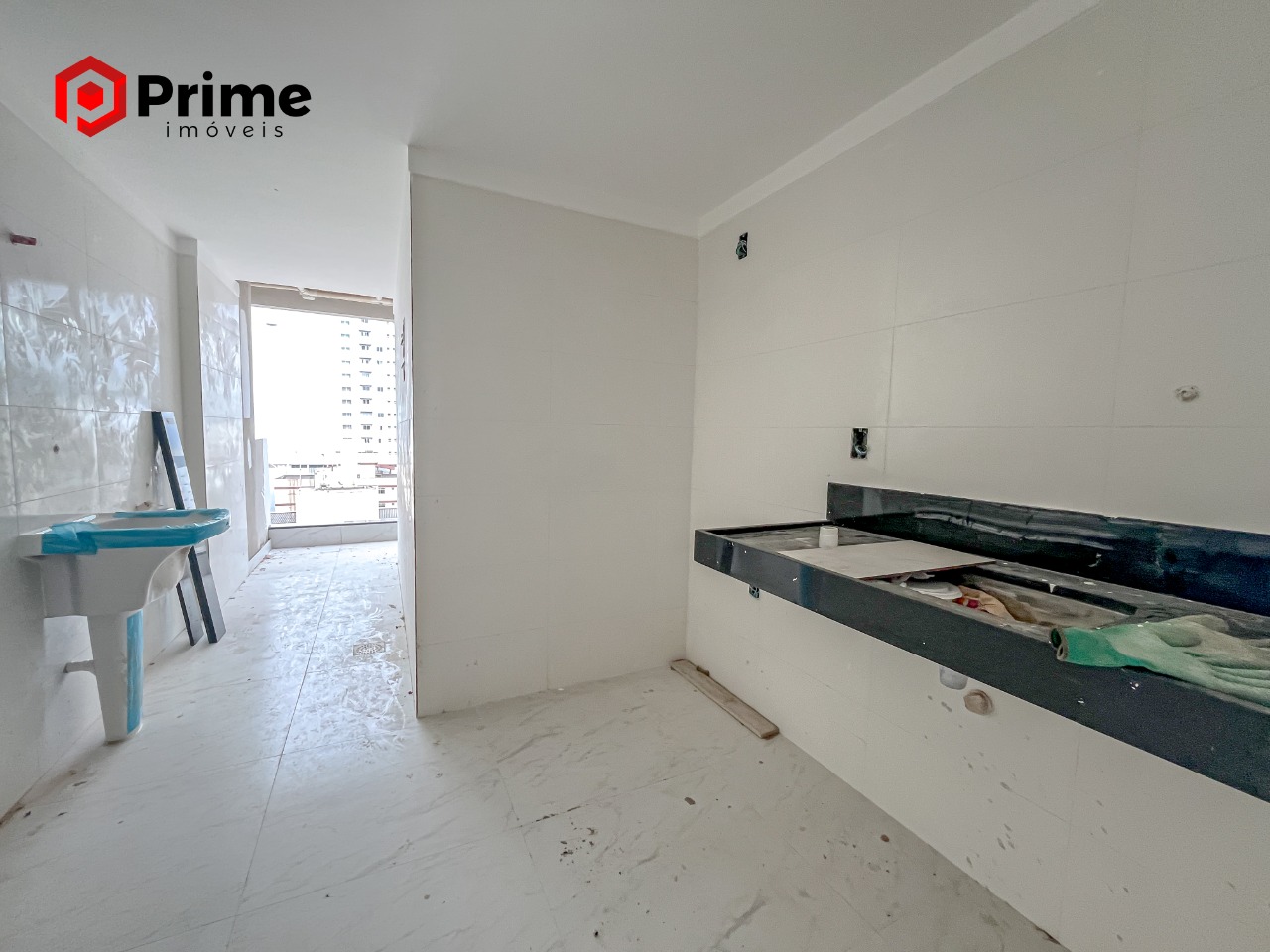 Apartamento à venda com 2 quartos, 72m² - Foto 2