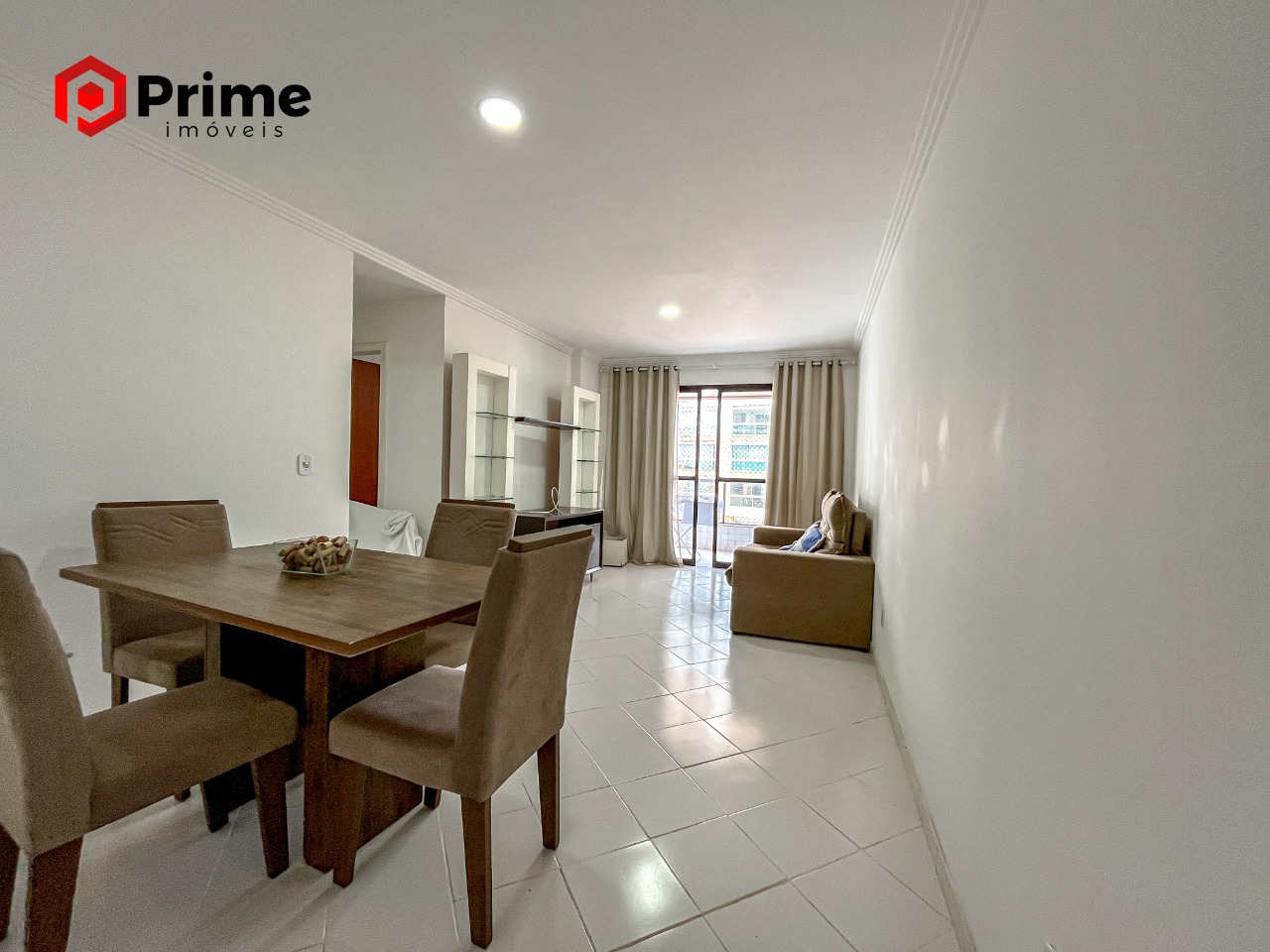 Apartamento à venda com 2 quartos, 73m² - Foto 1