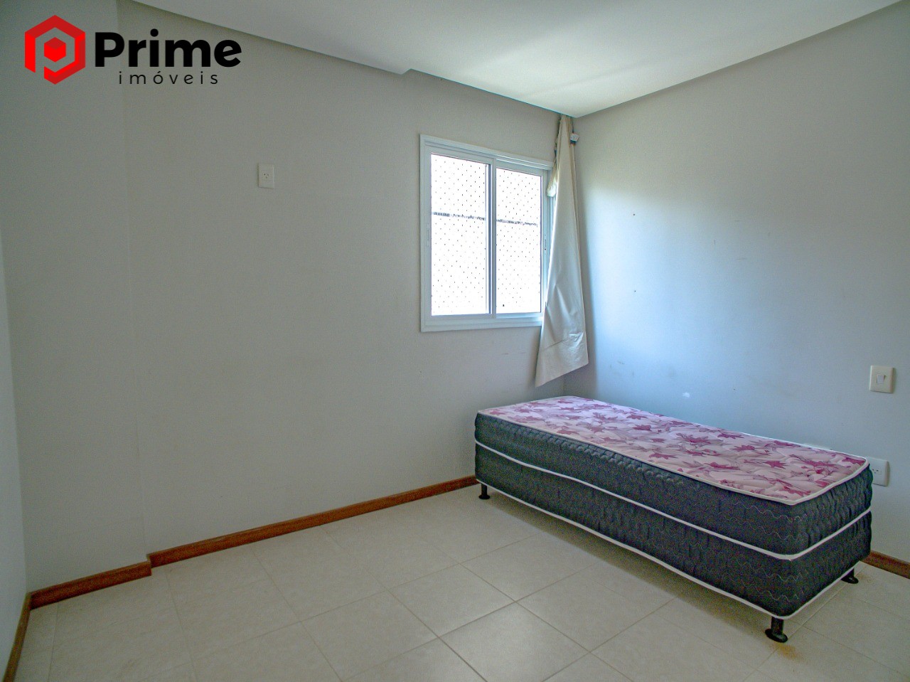 Apartamento para alugar com 3 quartos, 95m² - Foto 11