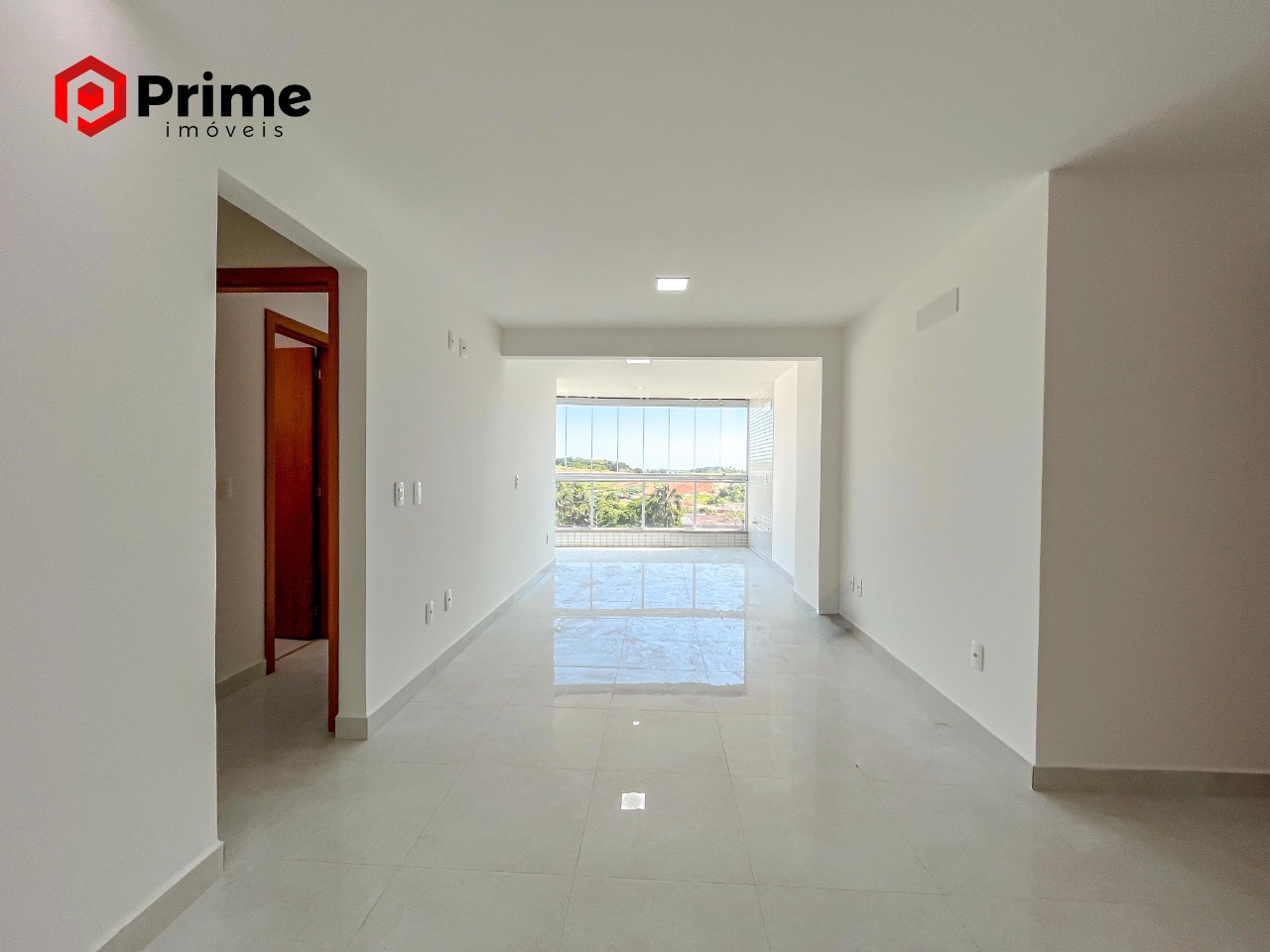 Apartamento para alugar com 3 quartos, 99m² - Foto 3