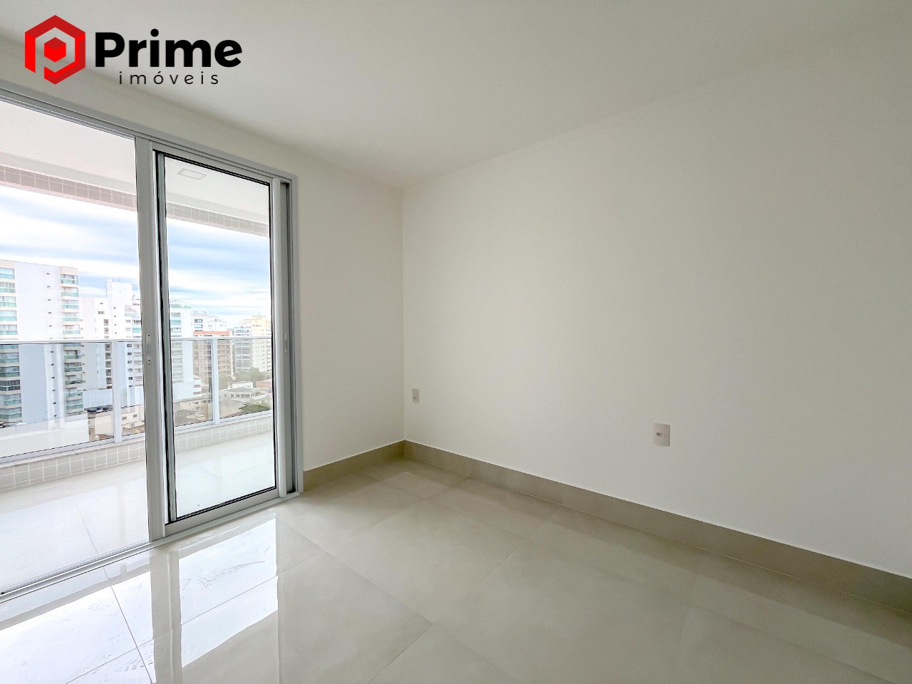 Apartamento à venda com 3 quartos, 194m² - Foto 19