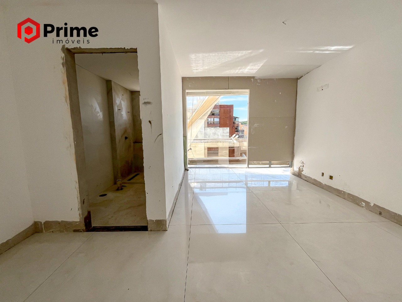 Apartamento à venda com 4 quartos, 320m² - Foto 4