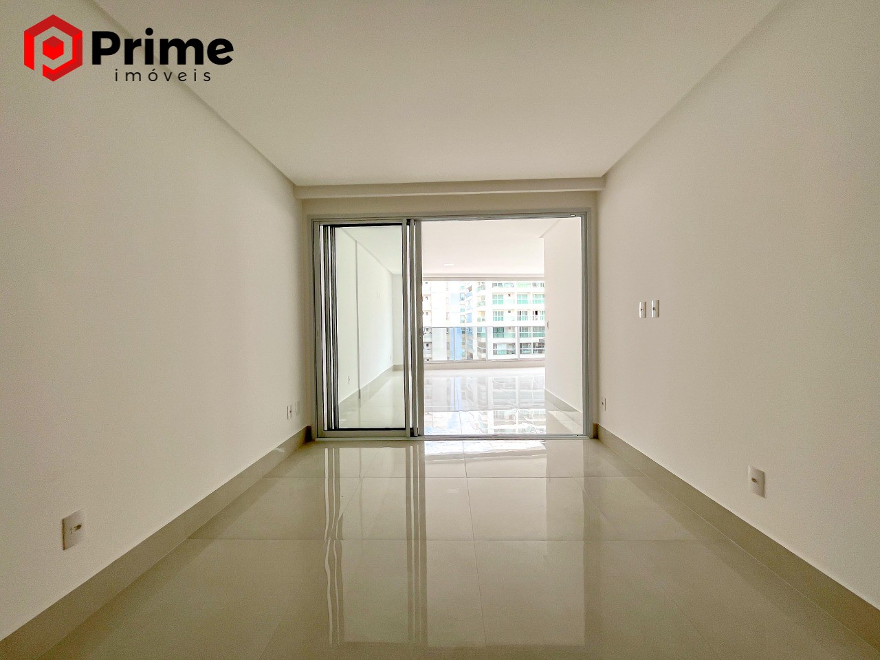 Apartamento à venda com 3 quartos, 194m² - Foto 11