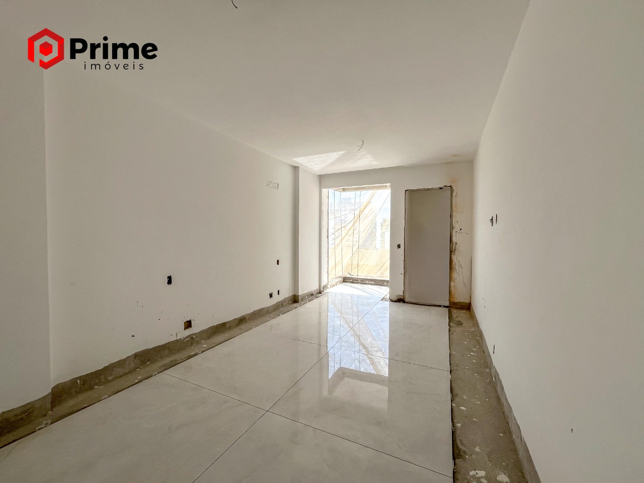 Apartamento à venda com 4 quartos, 320m² - Foto 7