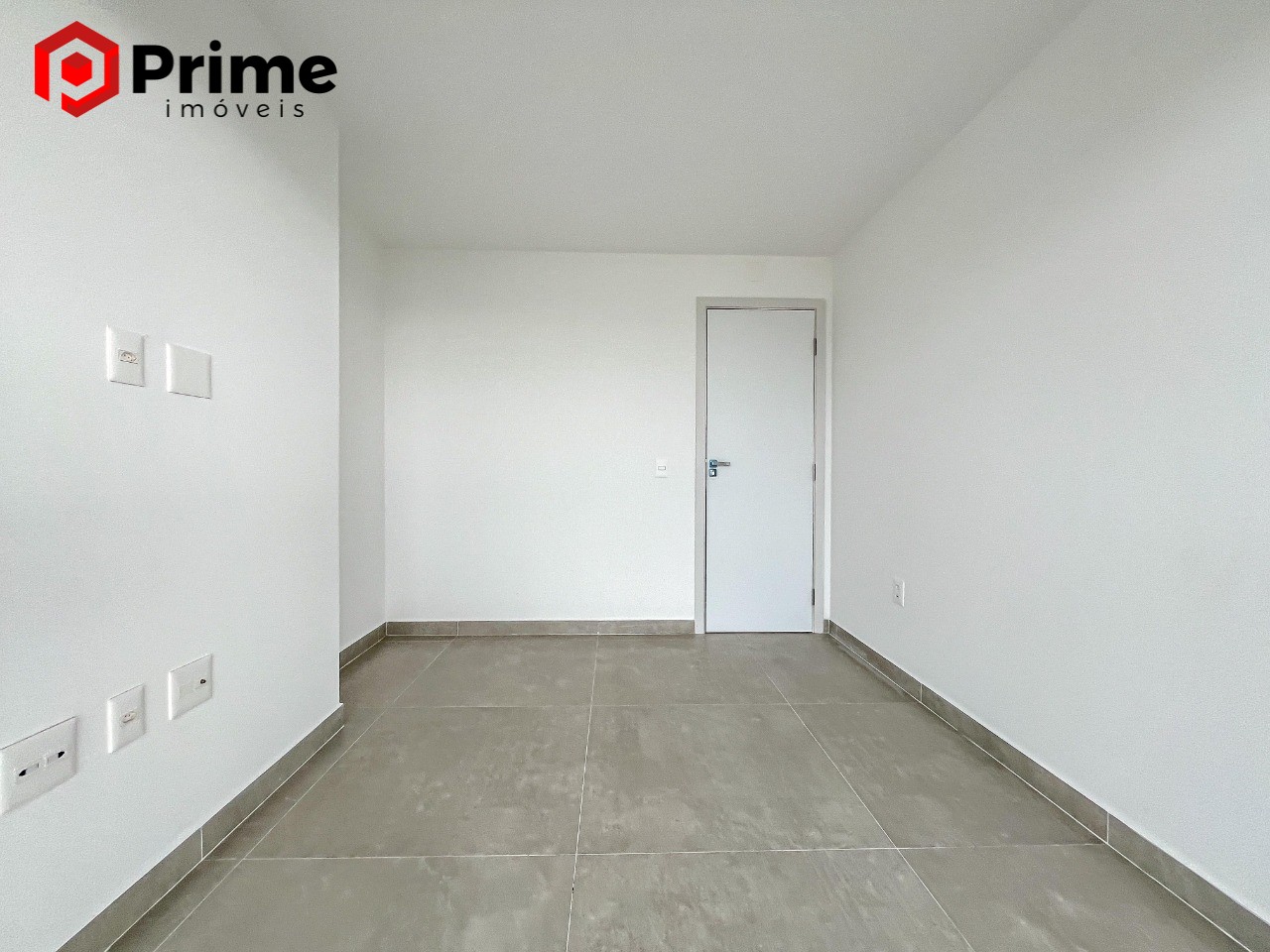 Apartamento à venda com 2 quartos, 69m² - Foto 9