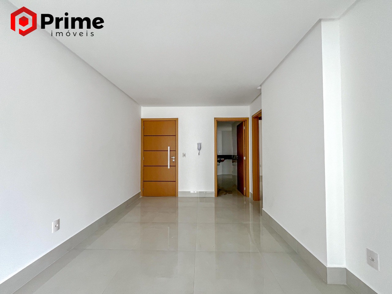 Apartamento à venda com 3 quartos, 113m² - Foto 2