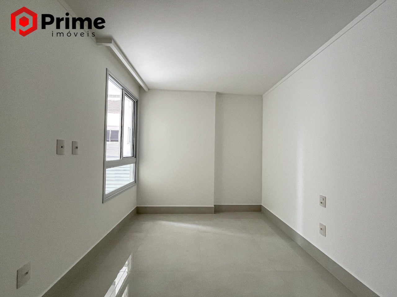 Apartamento à venda com 3 quartos, 113m² - Foto 17