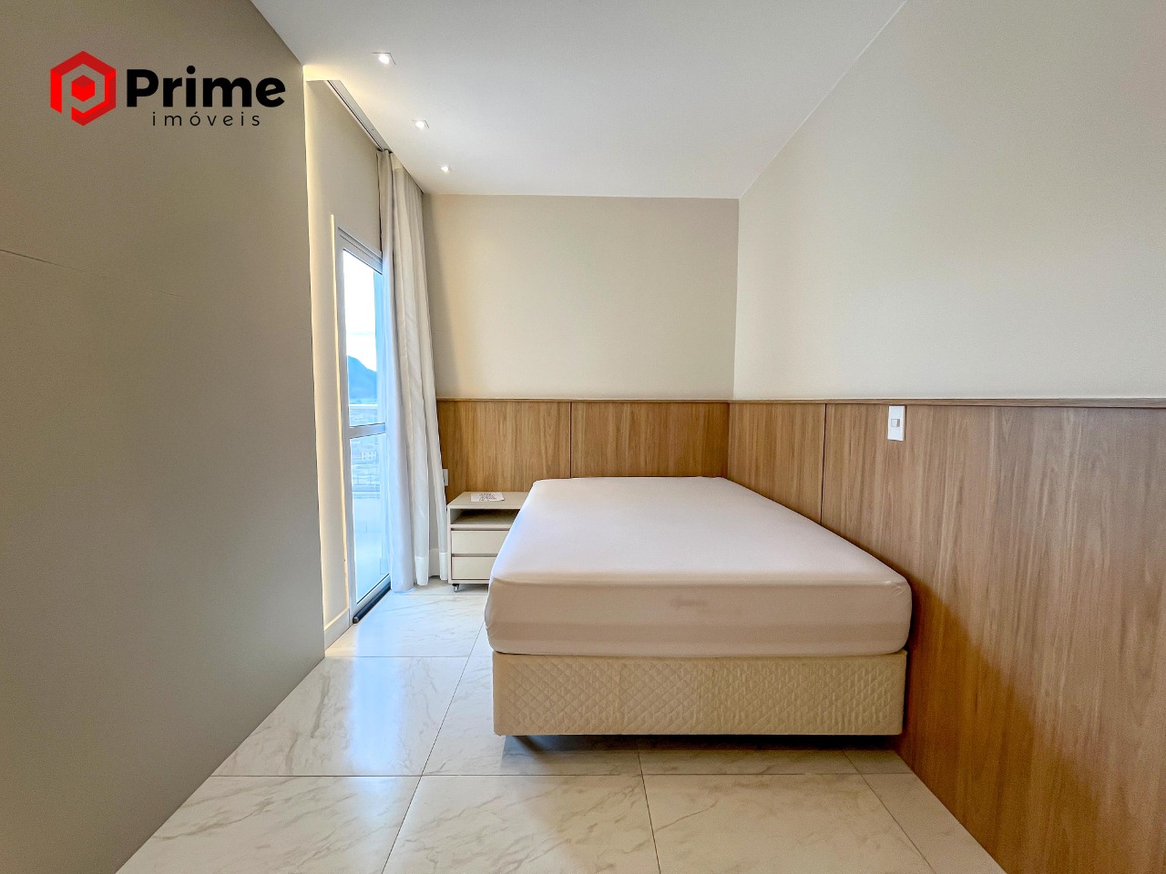 Apartamento à venda com 3 quartos, 94m² - Foto 17