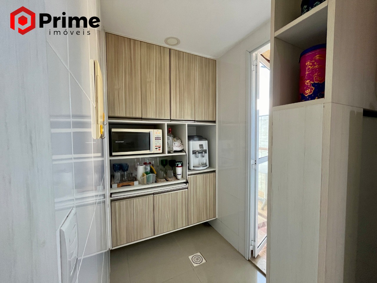 Apartamento à venda com 2 quartos, 90m² - Foto 6