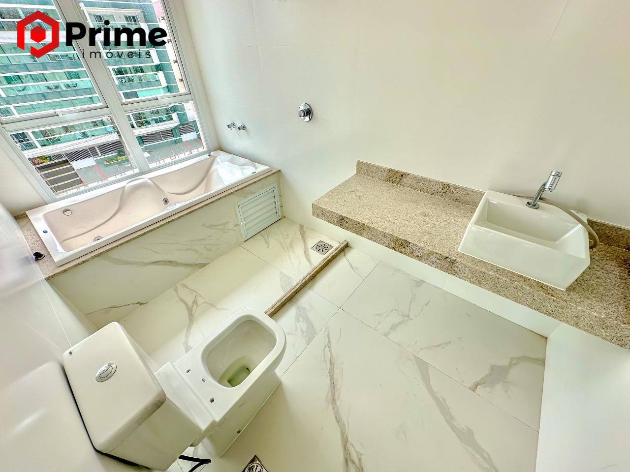Apartamento, 4 quartos, 212 m² - Foto 11