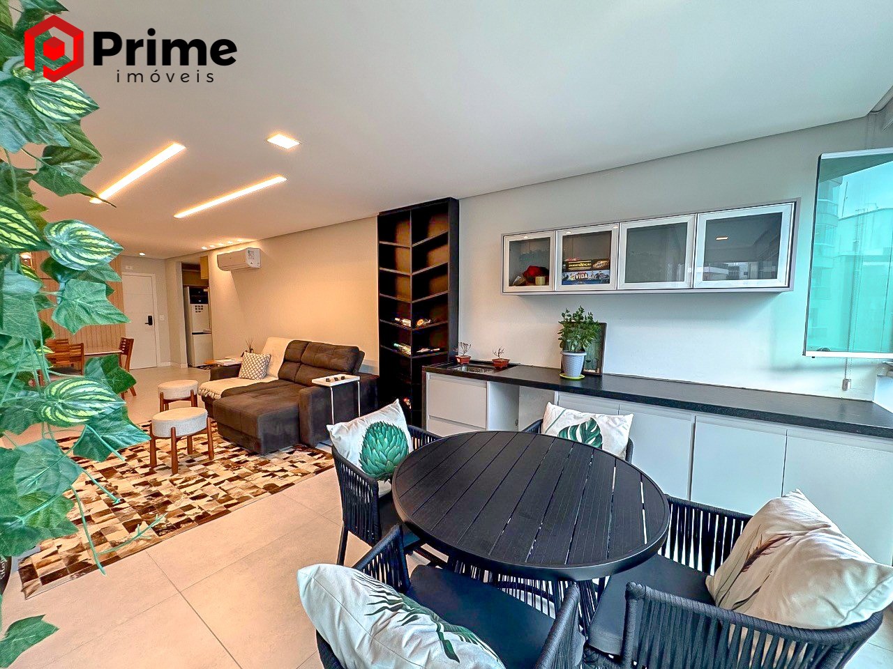 Apartamento, 3 quartos, 121 m² - Foto 3