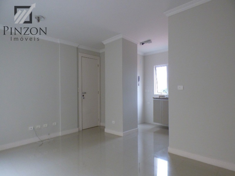 Apartamento à venda com 2 quartos, 65m² - Foto 1