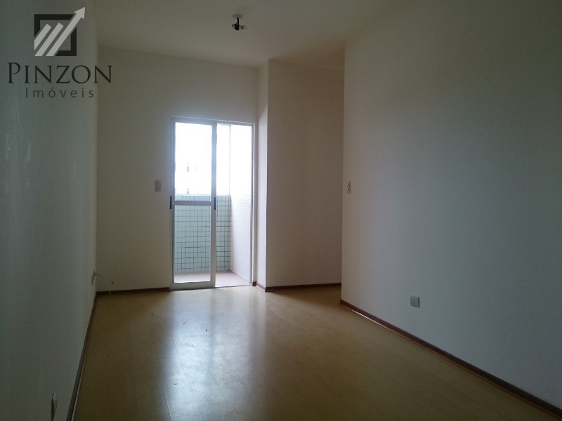 Apartamento à venda com 3 quartos, 77m² - Foto 8