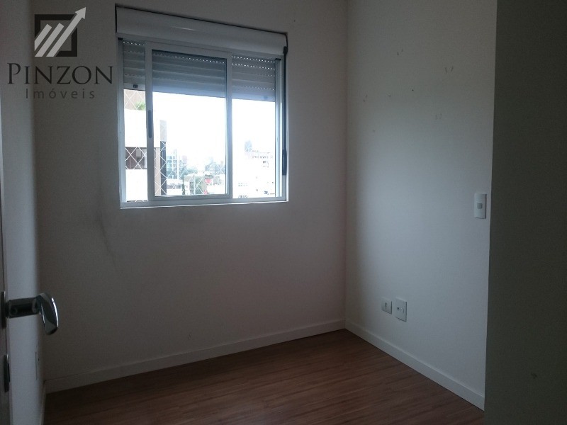 Apartamento à venda com 3 quartos, 135m² - Foto 11