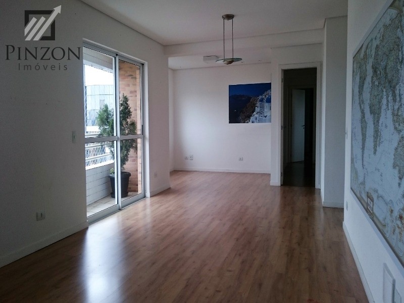 Apartamento à venda com 3 quartos, 135m² - Foto 22