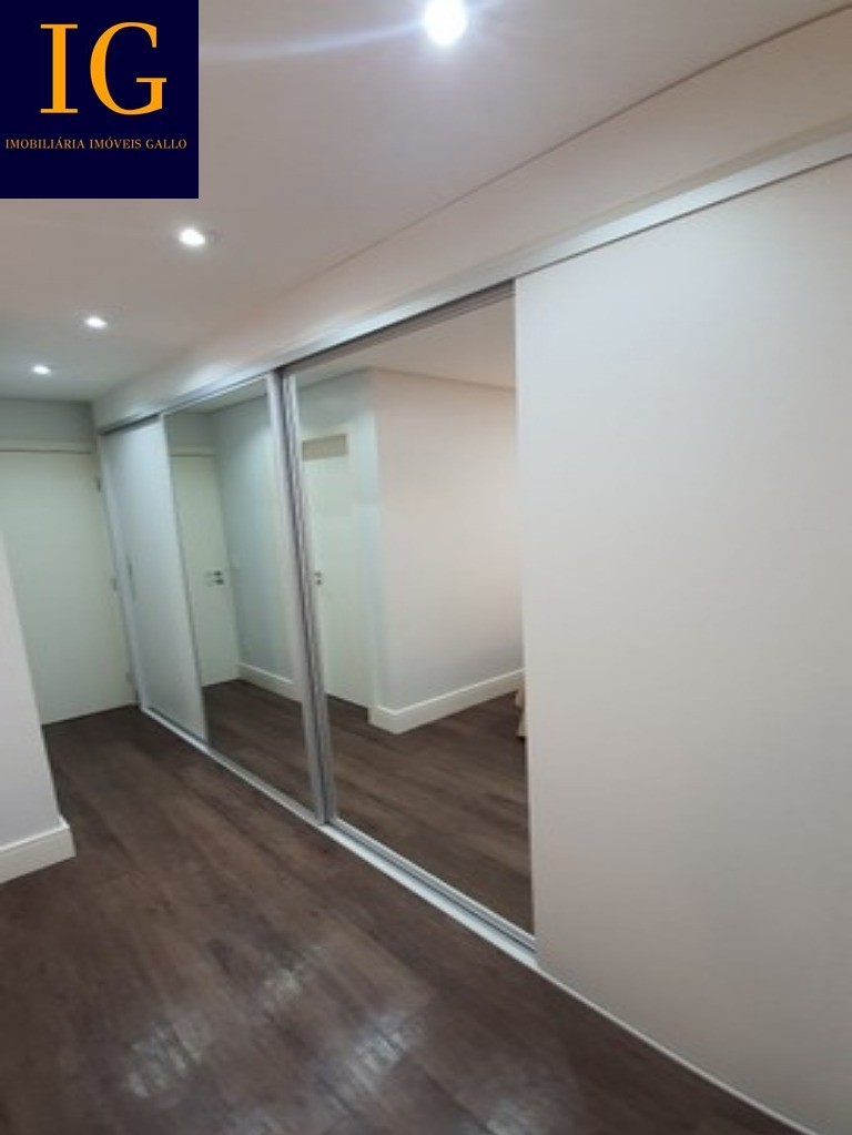 Apartamento à venda com 2 quartos, 70m² - Foto 4