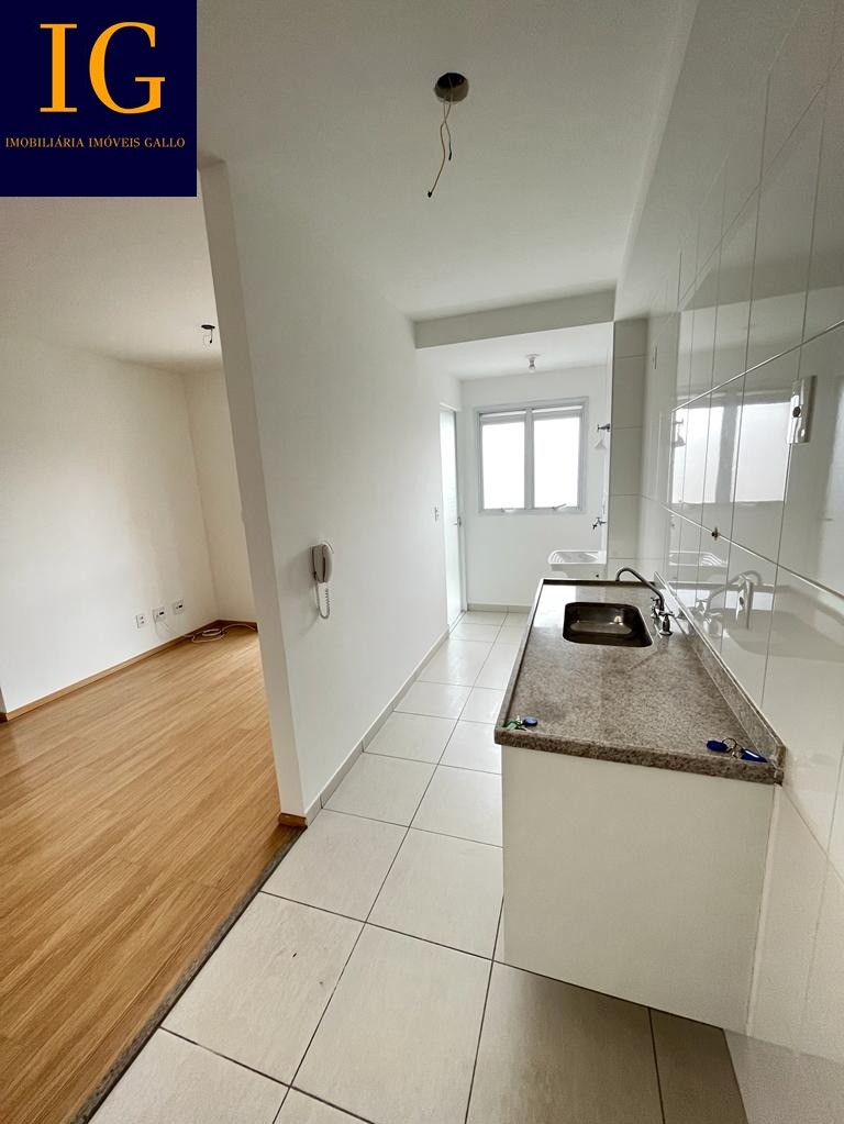 Apartamento à venda com 2 quartos, 60m² - Foto 5