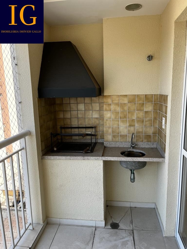 Apartamento à venda com 2 quartos, 64m² - Foto 2