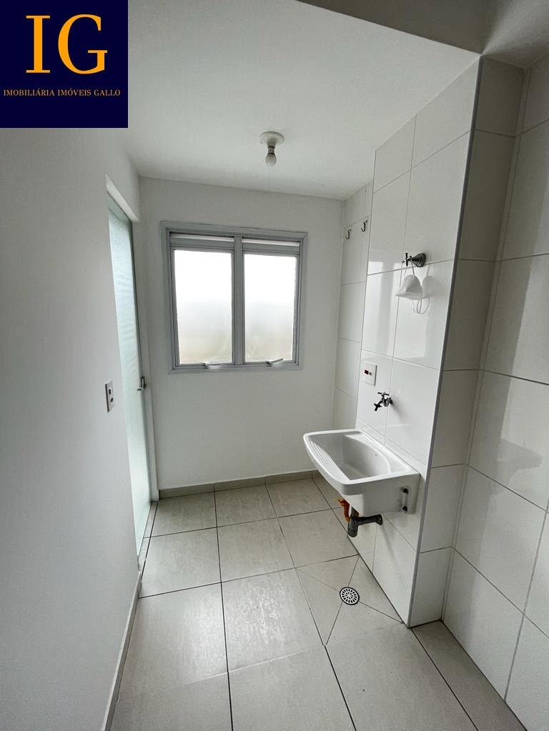 Apartamento à venda com 2 quartos, 60m² - Foto 7