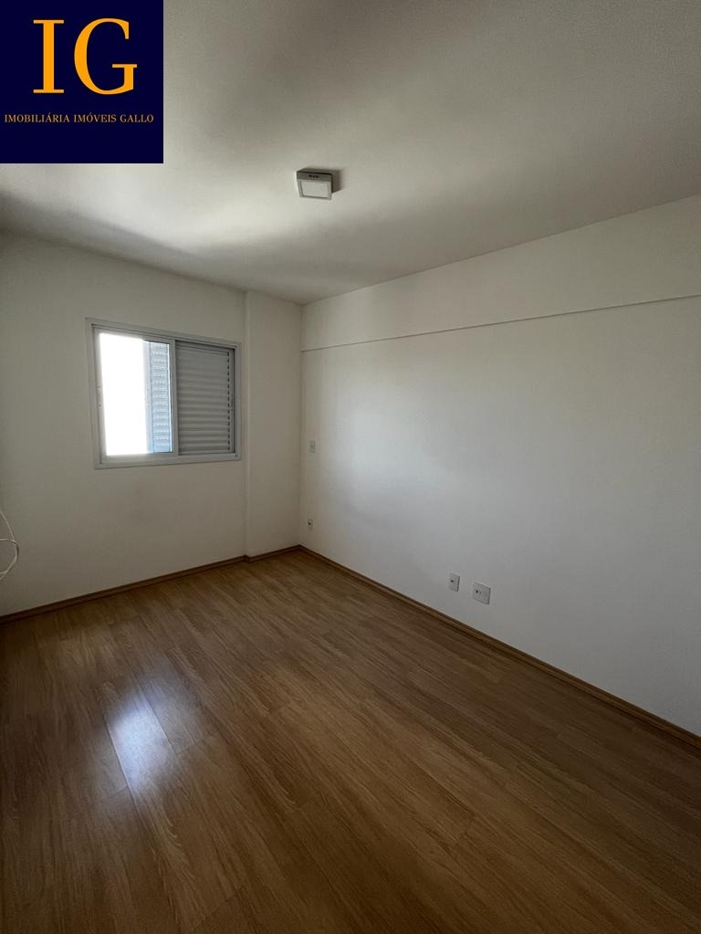 Apartamento à venda com 2 quartos, 64m² - Foto 11