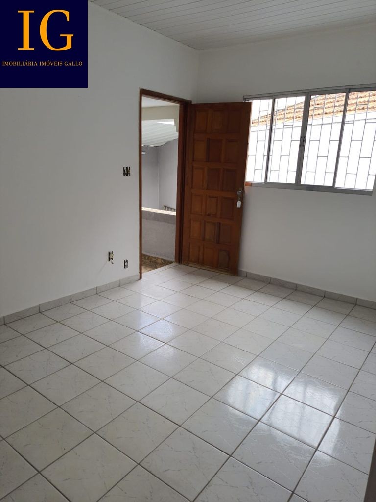 Casa à venda com 2 quartos, 82m² - Foto 17