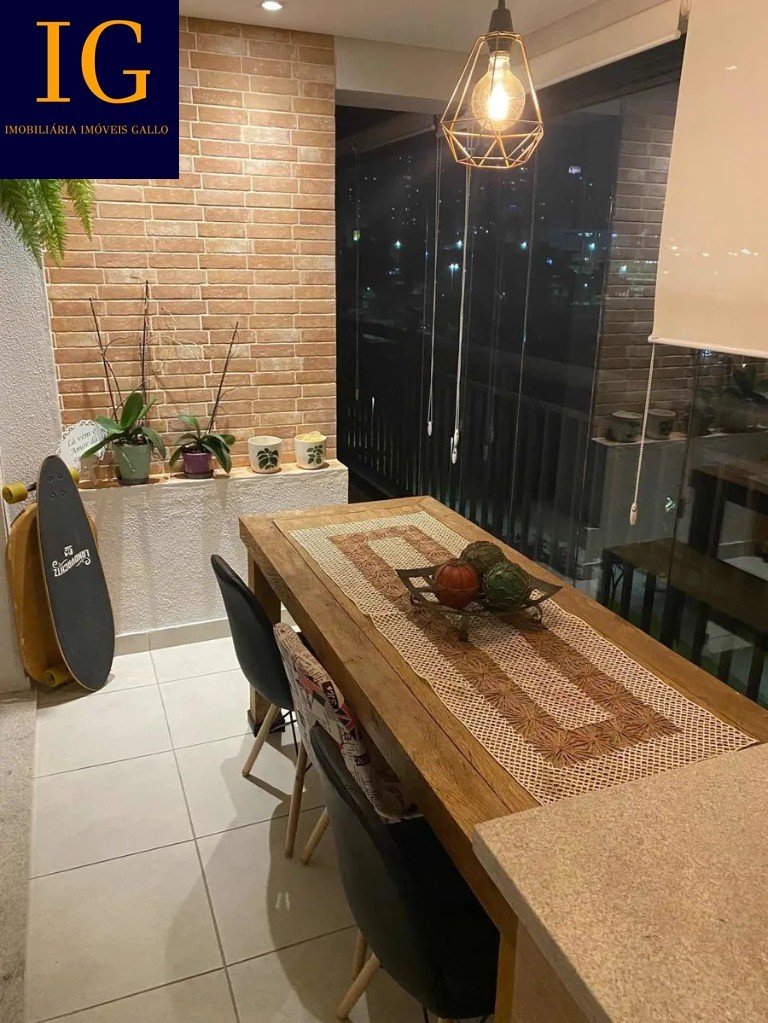 Apartamento à venda com 3 quartos, 97m² - Foto 2