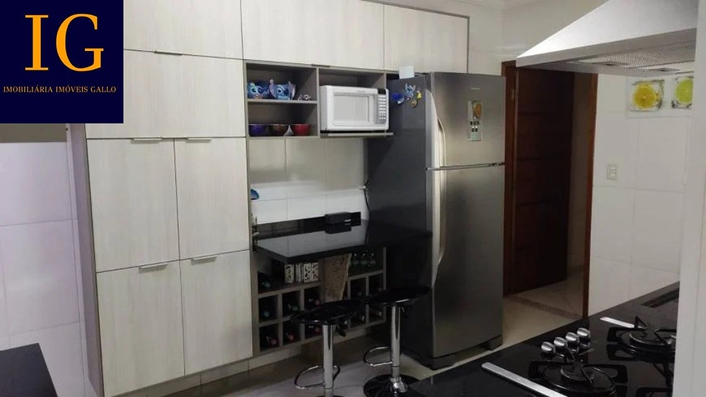 Cobertura à venda com 3 quartos, 200m² - Foto 5