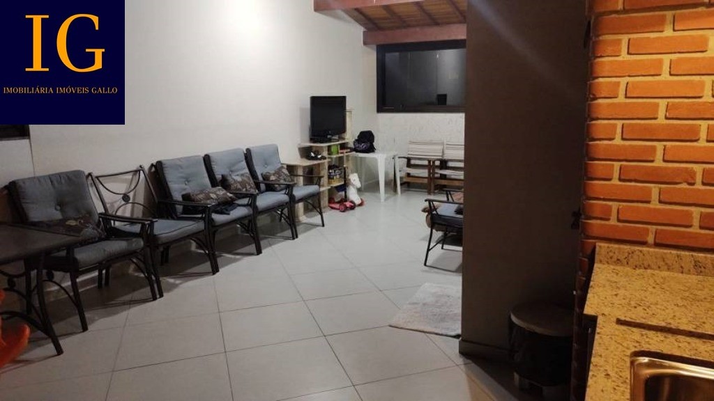 Cobertura à venda com 3 quartos, 200m² - Foto 1