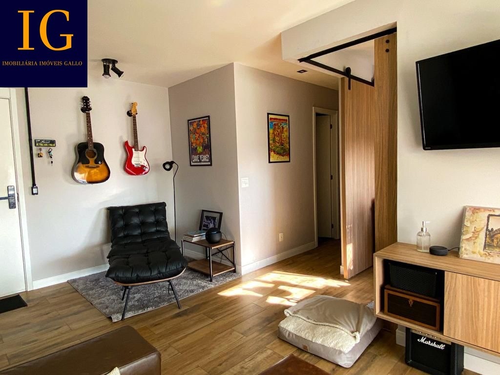 Apartamento à venda com 3 quartos, 71m² - Foto 2