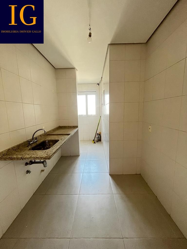 Apartamento à venda com 3 quartos, 60m² - Foto 4