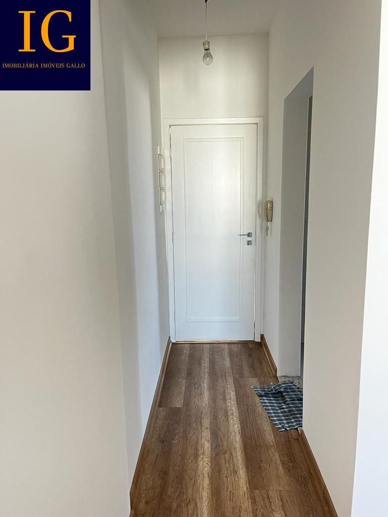 Apartamento à venda com 3 quartos, 60m² - Foto 3