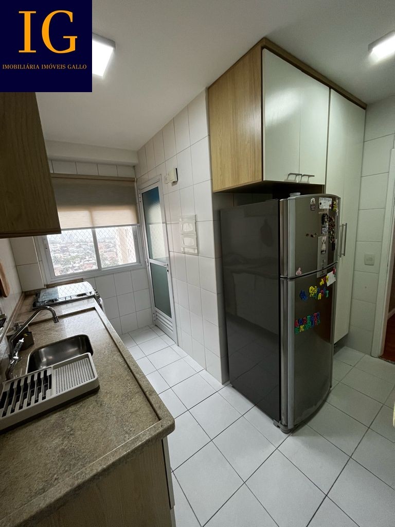 Apartamento à venda com 3 quartos, 85m² - Foto 15