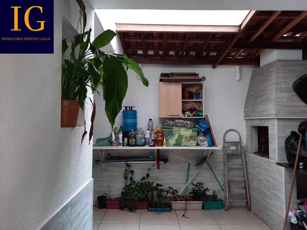 Casa à venda com 3 quartos, 130m² - Foto 16