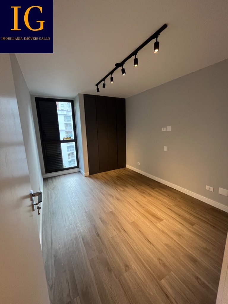 Apartamento à venda com 3 quartos, 125m² - Foto 25