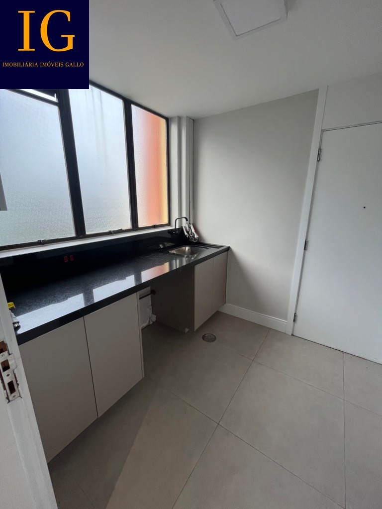 Apartamento à venda com 3 quartos, 125m² - Foto 15