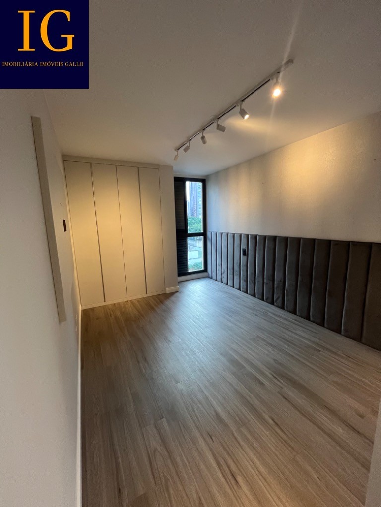 Apartamento à venda com 3 quartos, 125m² - Foto 33