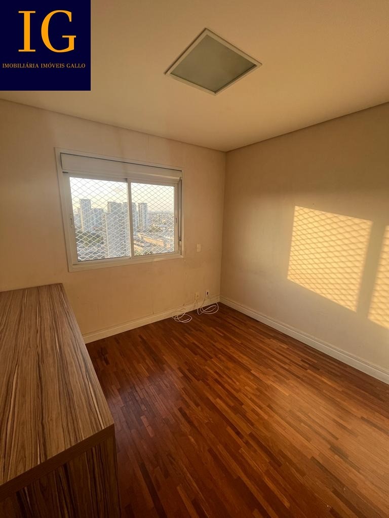 Apartamento à venda com 3 quartos, 166m² - Foto 17